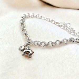 Tru-Mi Beloved系列兔兔純銀手鍊，S925純銀鍍白K金，適合作為兔年寶寶滿月禮。